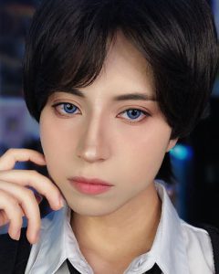 contact lense